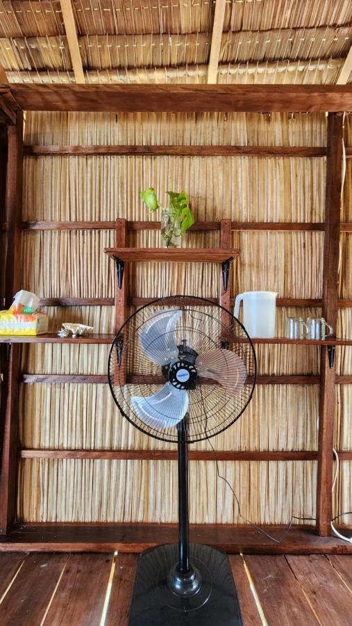 Mansuar Raja Ampat Bungalows Kri Екстер'єр фото